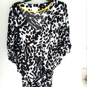 Donna Morgan Dolman sleeves dress